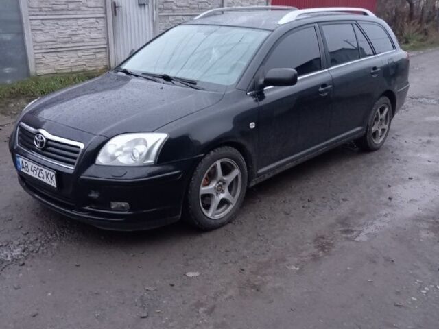 Красный Тойота Авенсис, объемом двигателя 0 л и пробегом 299 тыс. км за 6200 $, фото 10 на Automoto.ua