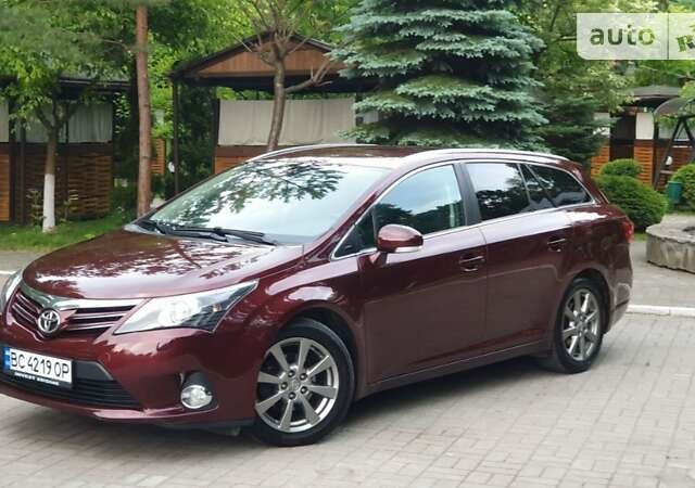 Червоний Тойота Авенсіс, об'ємом двигуна 2 л та пробігом 244 тис. км за 9999 $, фото 43 на Automoto.ua