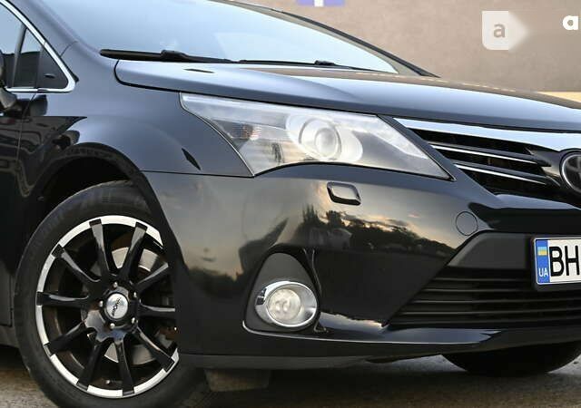 Тойота Авенсис, объемом двигателя 2.2 л и пробегом 264 тыс. км за 11300 $, фото 5 на Automoto.ua