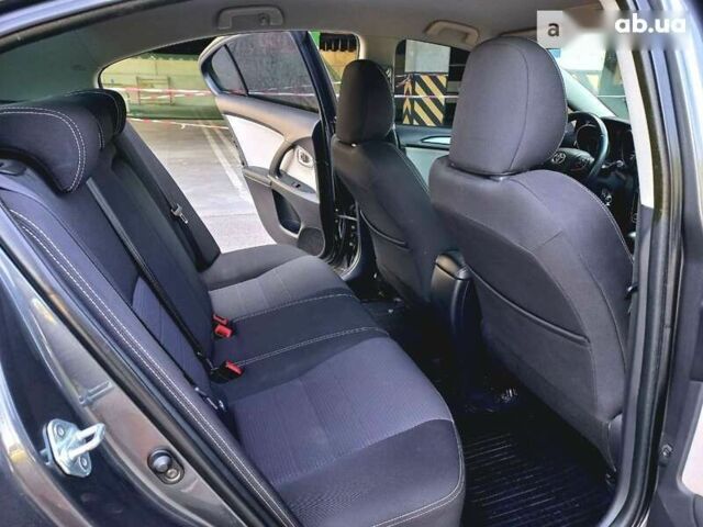 Тойота Авенсис, объемом двигателя 1.8 л и пробегом 93 тыс. км за 17500 $, фото 19 на Automoto.ua