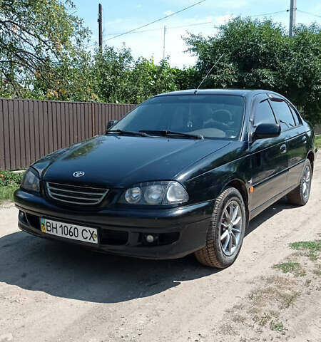 Тойота Авенсіс, об'ємом двигуна 1.8 л та пробігом 300 тис. км за 3800 $, фото 4 на Automoto.ua