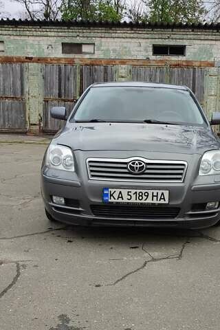 Тойота Авенсіс, об'ємом двигуна 1.8 л та пробігом 137 тис. км за 7000 $, фото 2 на Automoto.ua