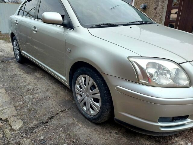 Тойота Авенсіс, об'ємом двигуна 2 л та пробігом 209 тис. км за 5800 $, фото 2 на Automoto.ua