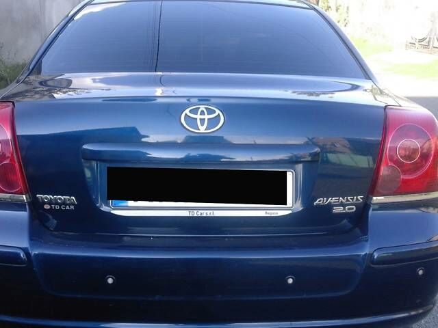Тойота Авенсіс, об'ємом двигуна 2 л та пробігом 331 тис. км за 5100 $, фото 4 на Automoto.ua