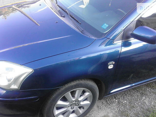 Тойота Авенсіс, об'ємом двигуна 2 л та пробігом 331 тис. км за 5100 $, фото 6 на Automoto.ua