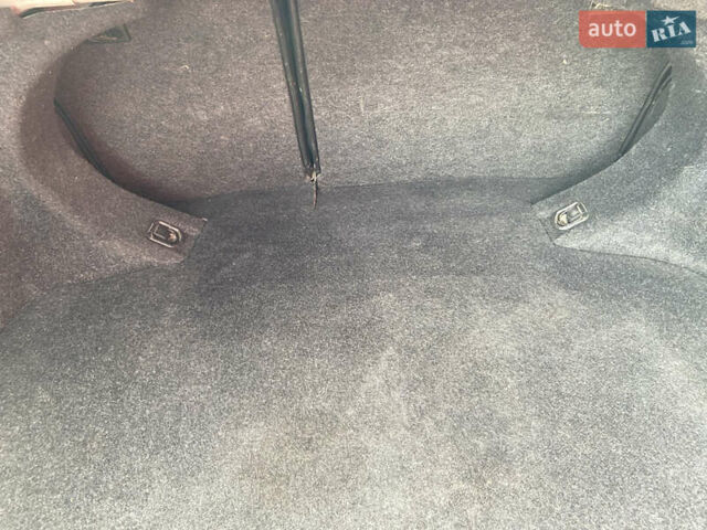 Тойота Авенсис, объемом двигателя 2.2 л и пробегом 225 тыс. км за 6600 $, фото 4 на Automoto.ua