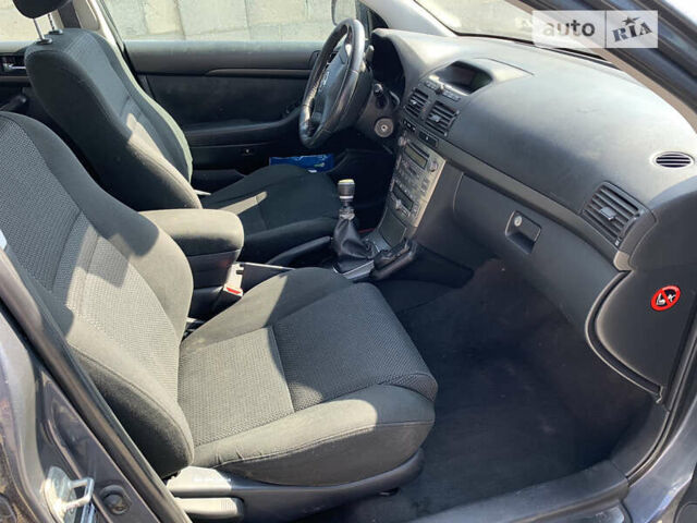 Тойота Авенсис, объемом двигателя 2.23 л и пробегом 320 тыс. км за 5000 $, фото 7 на Automoto.ua