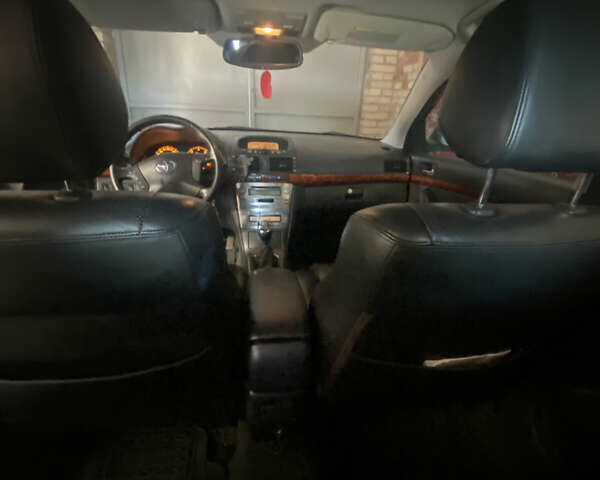 Тойота Авенсис, объемом двигателя 2.2 л и пробегом 225 тыс. км за 6600 $, фото 15 на Automoto.ua