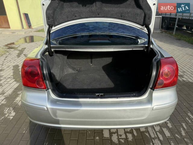 Тойота Авенсіс, об'ємом двигуна 1.8 л та пробігом 360 тис. км за 4950 $, фото 6 на Automoto.ua
