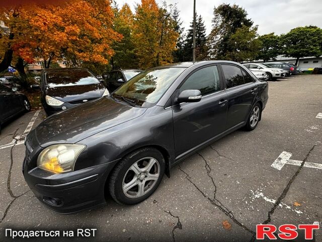 Тойота Авенсис, объемом двигателя 2 л и пробегом 260 тыс. км за 6900 $, фото 4 на Automoto.ua