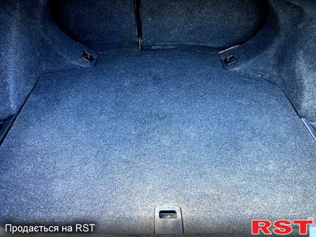 Тойота Авенсис, объемом двигателя 1.8 л и пробегом 248 тыс. км за 7150 $, фото 8 на Automoto.ua