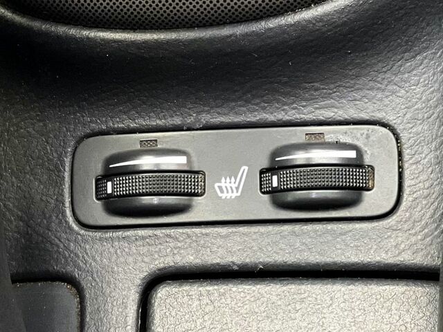 Тойота Авенсис, объемом двигателя 1.8 л и пробегом 248 тыс. км за 6950 $, фото 11 на Automoto.ua