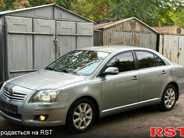 Тойота Авенсис, объемом двигателя 1.8 л и пробегом 248 тыс. км за 7150 $, фото 3 на Automoto.ua