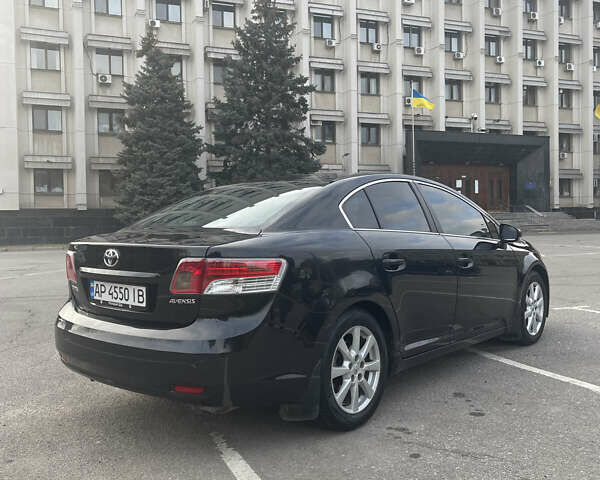 Тойота Авенсис, объемом двигателя 2 л и пробегом 165 тыс. км за 10000 $, фото 5 на Automoto.ua