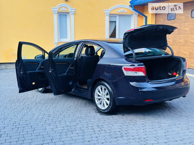 Тойота Авенсіс, об'ємом двигуна 2.2 л та пробігом 310 тис. км за 7999 $, фото 8 на Automoto.ua