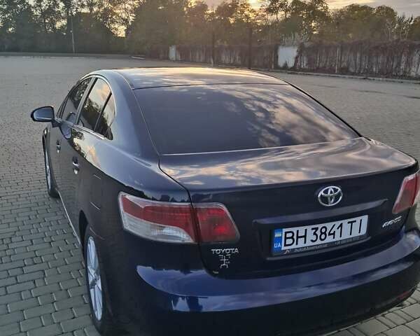 Тойота Авенсис, объемом двигателя 2.2 л и пробегом 195 тыс. км за 9500 $, фото 4 на Automoto.ua