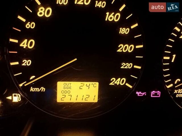 Тойота Авенсис, объемом двигателя 2 л и пробегом 271 тыс. км за 6500 $, фото 8 на Automoto.ua