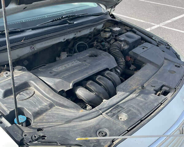 Тойота Авенсис, объемом двигателя 1.8 л и пробегом 299 тыс. км за 5500 $, фото 10 на Automoto.ua