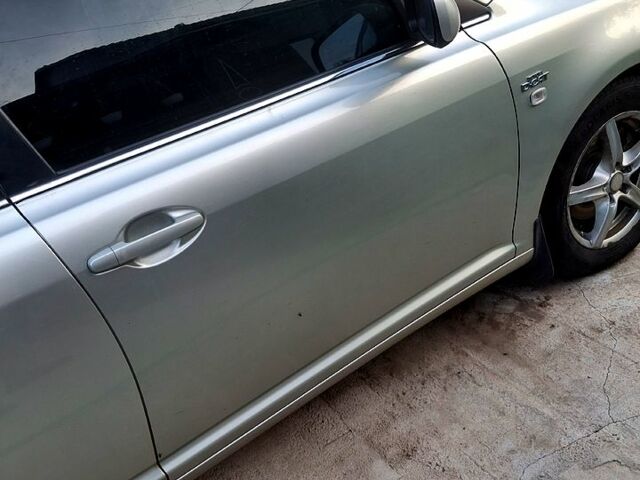 Тойота Авенсис, объемом двигателя 2.2 л и пробегом 340 тыс. км за 4800 $, фото 11 на Automoto.ua