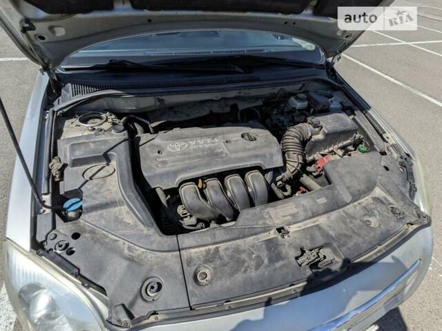 Тойота Авенсис, объемом двигателя 1.8 л и пробегом 416 тыс. км за 6100 $, фото 29 на Automoto.ua