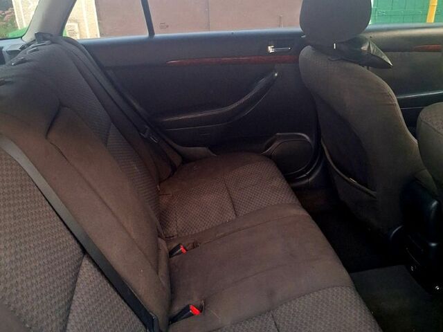 Тойота Авенсис, объемом двигателя 2.2 л и пробегом 340 тыс. км за 4800 $, фото 7 на Automoto.ua