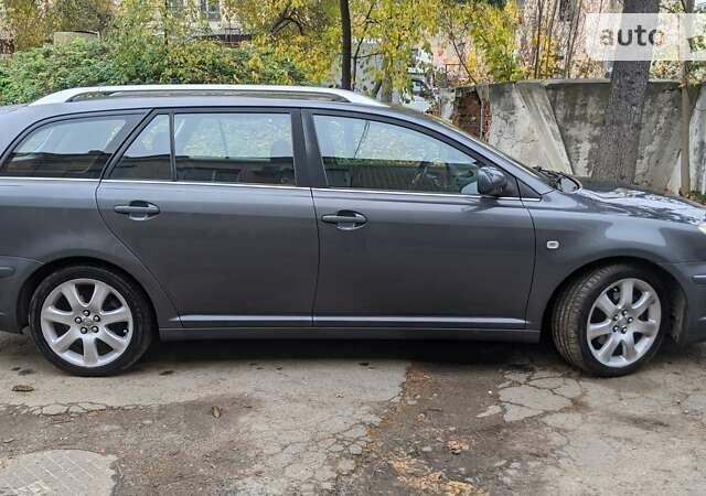 Тойота Авенсис, объемом двигателя 2 л и пробегом 254 тыс. км за 5800 $, фото 5 на Automoto.ua