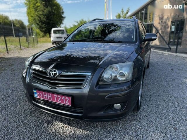 Тойота Авенсис, объемом двигателя 1.8 л и пробегом 219 тыс. км за 7000 $, фото 4 на Automoto.ua
