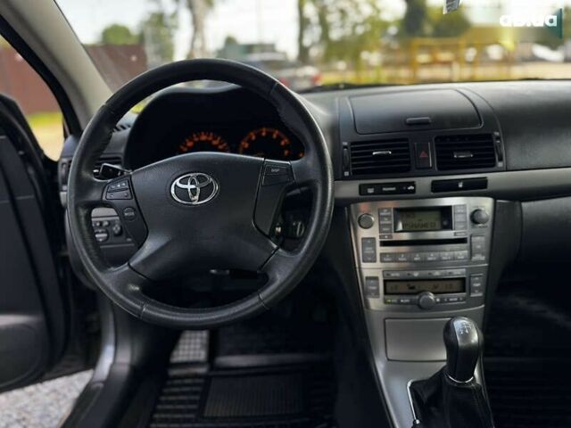 Тойота Авенсис, объемом двигателя 1.8 л и пробегом 219 тыс. км за 7000 $, фото 25 на Automoto.ua