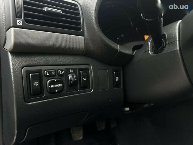 Тойота Авенсіс, об'ємом двигуна 1.8 л та пробігом 219 тис. км за 6700 $, фото 25 на Automoto.ua