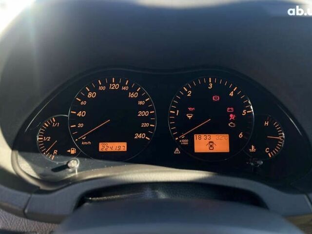 Тойота Авенсис, объемом двигателя 2.2 л и пробегом 224 тыс. км за 8100 $, фото 22 на Automoto.ua