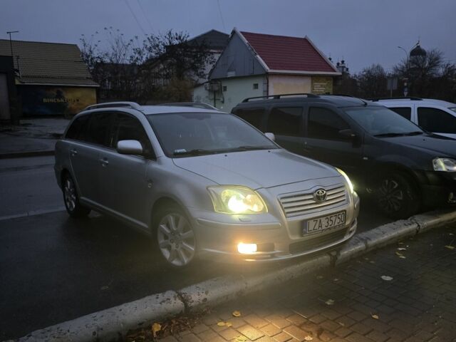 Тойота Авенсис, объемом двигателя 2.2 л и пробегом 300 тыс. км за 2900 $, фото 7 на Automoto.ua