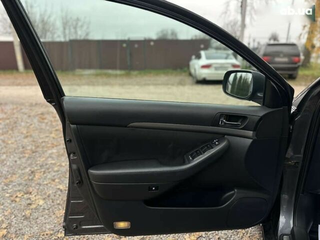 Тойота Авенсіс, об'ємом двигуна 1.8 л та пробігом 219 тис. км за 6700 $, фото 18 на Automoto.ua