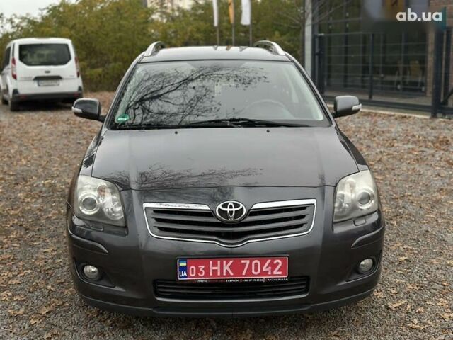 Тойота Авенсіс, об'ємом двигуна 1.8 л та пробігом 219 тис. км за 6700 $, фото 4 на Automoto.ua