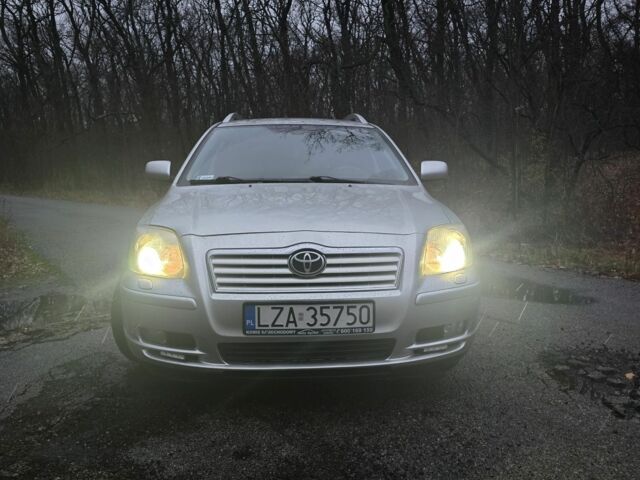 Тойота Авенсис, объемом двигателя 2.2 л и пробегом 300 тыс. км за 2900 $, фото 8 на Automoto.ua