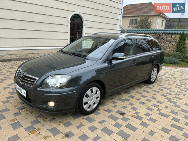 Тойота Авенсис, объемом двигателя 2.2 л и пробегом 320 тыс. км за 6200 $, фото 2 на Automoto.ua