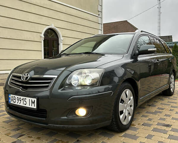 Тойота Авенсис, объемом двигателя 2.2 л и пробегом 320 тыс. км за 6200 $, фото 1 на Automoto.ua