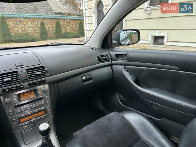 Тойота Авенсис, объемом двигателя 2.2 л и пробегом 320 тыс. км за 6200 $, фото 9 на Automoto.ua