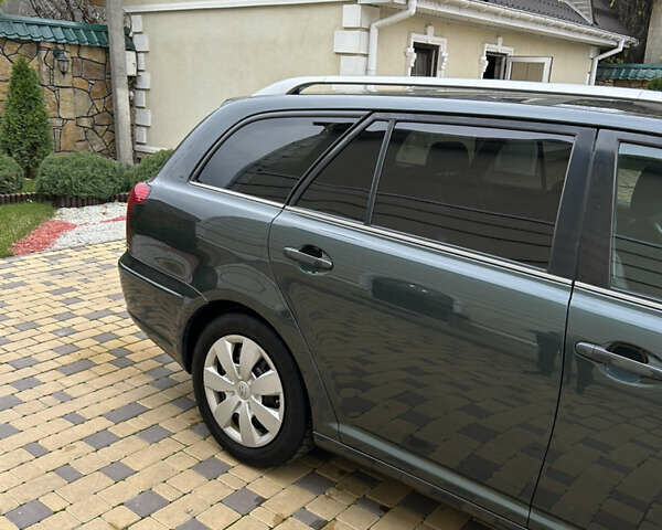 Тойота Авенсис, объемом двигателя 2.2 л и пробегом 320 тыс. км за 6200 $, фото 40 на Automoto.ua