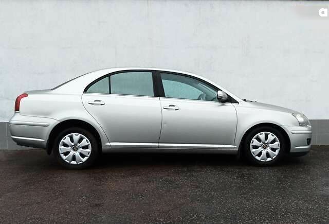 Тойота Авенсіс, об'ємом двигуна 0 л та пробігом 192 тис. км за 7900 $, фото 5 на Automoto.ua