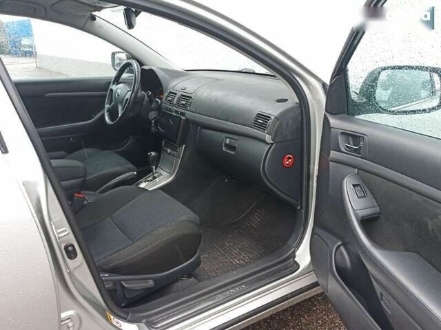 Тойота Авенсіс, об'ємом двигуна 0 л та пробігом 192 тис. км за 7900 $, фото 18 на Automoto.ua