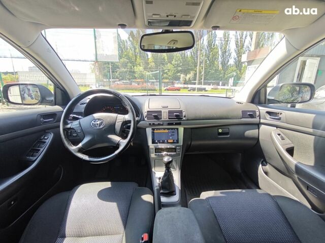 Тойота Авенсис, объемом двигателя 2 л и пробегом 260 тыс. км за 7000 $, фото 15 на Automoto.ua