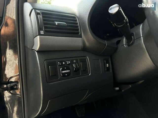 Тойота Авенсис, объемом двигателя 2 л и пробегом 264 тыс. км за 7500 $, фото 28 на Automoto.ua