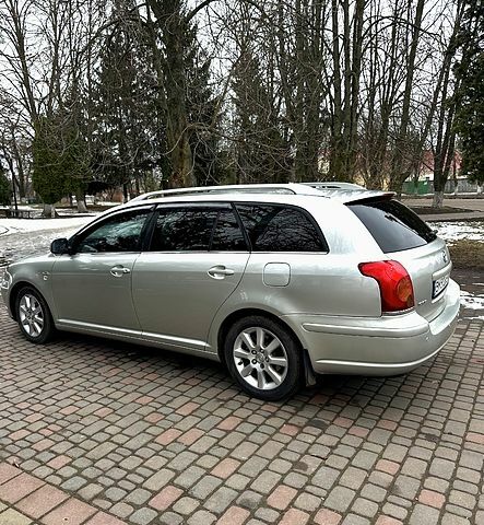 Тойота Авенсис, объемом двигателя 22 л и пробегом 270 тыс. км за 6200 $, фото 2 на Automoto.ua