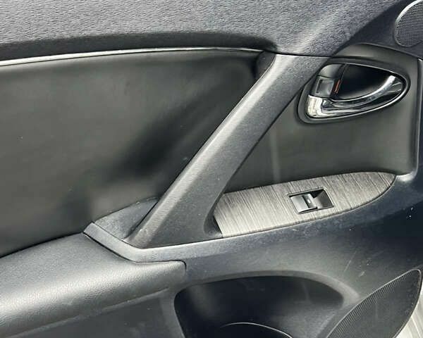 Тойота Авенсис, объемом двигателя 2.2 л и пробегом 210 тыс. км за 9200 $, фото 29 на Automoto.ua