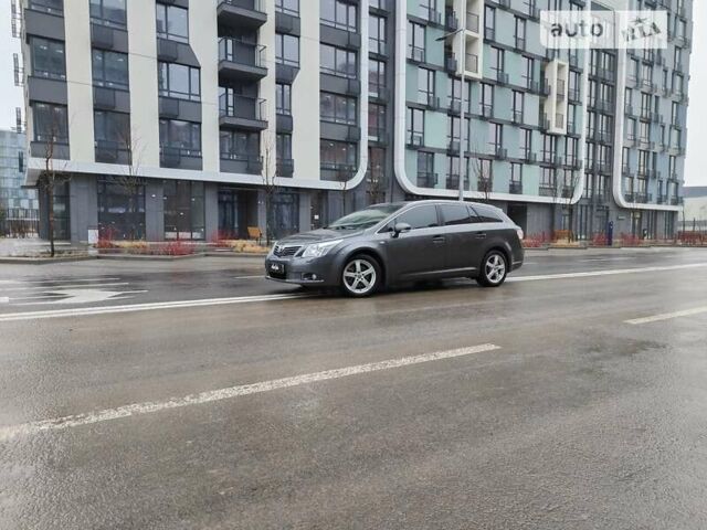 Тойота Авенсіс, об'ємом двигуна 2.2 л та пробігом 262 тис. км за 8990 $, фото 7 на Automoto.ua