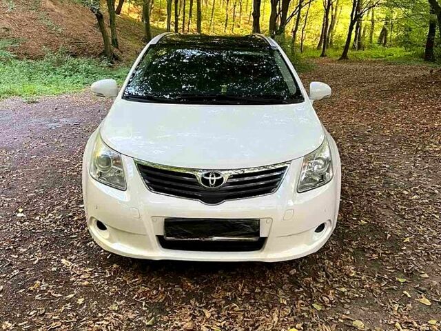 Тойота Авенсіс, об'ємом двигуна 2.2 л та пробігом 214 тис. км за 7500 $, фото 1 на Automoto.ua