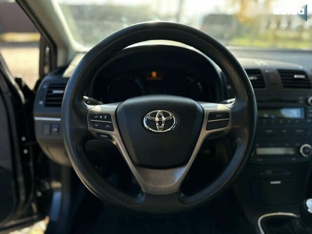 Тойота Авенсис, объемом двигателя 1.6 л и пробегом 272 тыс. км за 8500 $, фото 24 на Automoto.ua