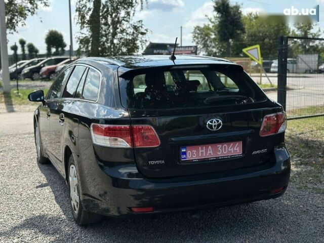 Тойота Авенсис, объемом двигателя 1.6 л и пробегом 272 тыс. км за 8500 $, фото 17 на Automoto.ua
