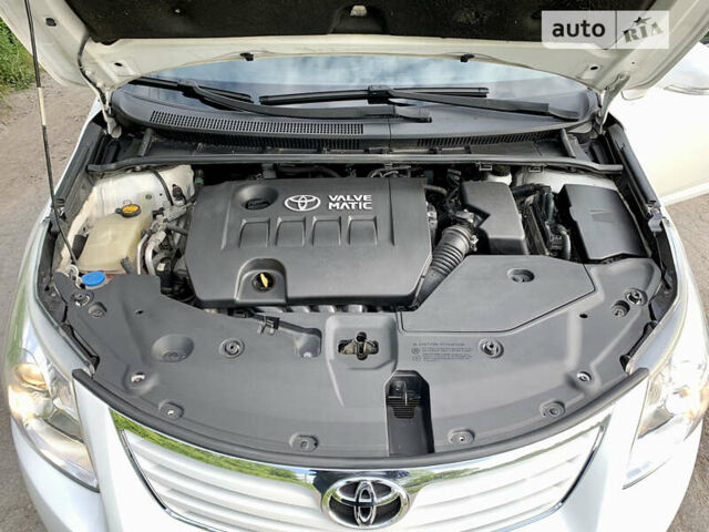 Тойота Авенсис, объемом двигателя 2 л и пробегом 258 тыс. км за 9250 $, фото 18 на Automoto.ua