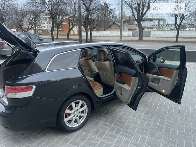 Тойота Авенсіс, об'ємом двигуна 1.99 л та пробігом 200 тис. км за 9550 $, фото 13 на Automoto.ua